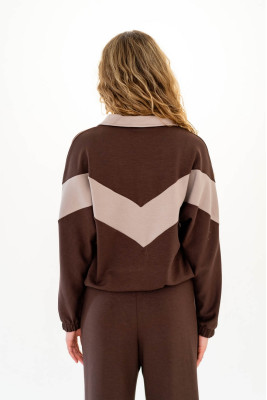 Костюм жіночий